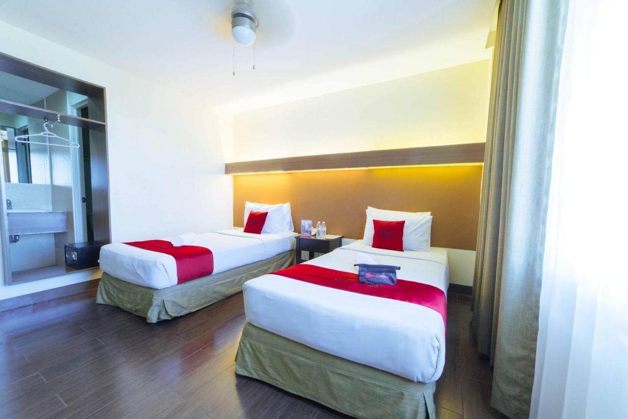 Hotel Reddoorz Premium @ The Ritz Garden Oases Davao City Exteriér fotografie