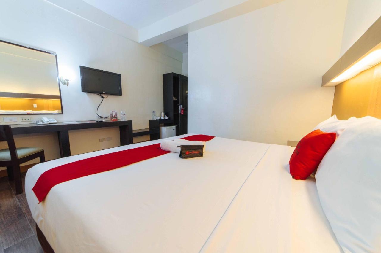 Hotel Reddoorz Premium @ The Ritz Garden Oases Davao City Exteriér fotografie