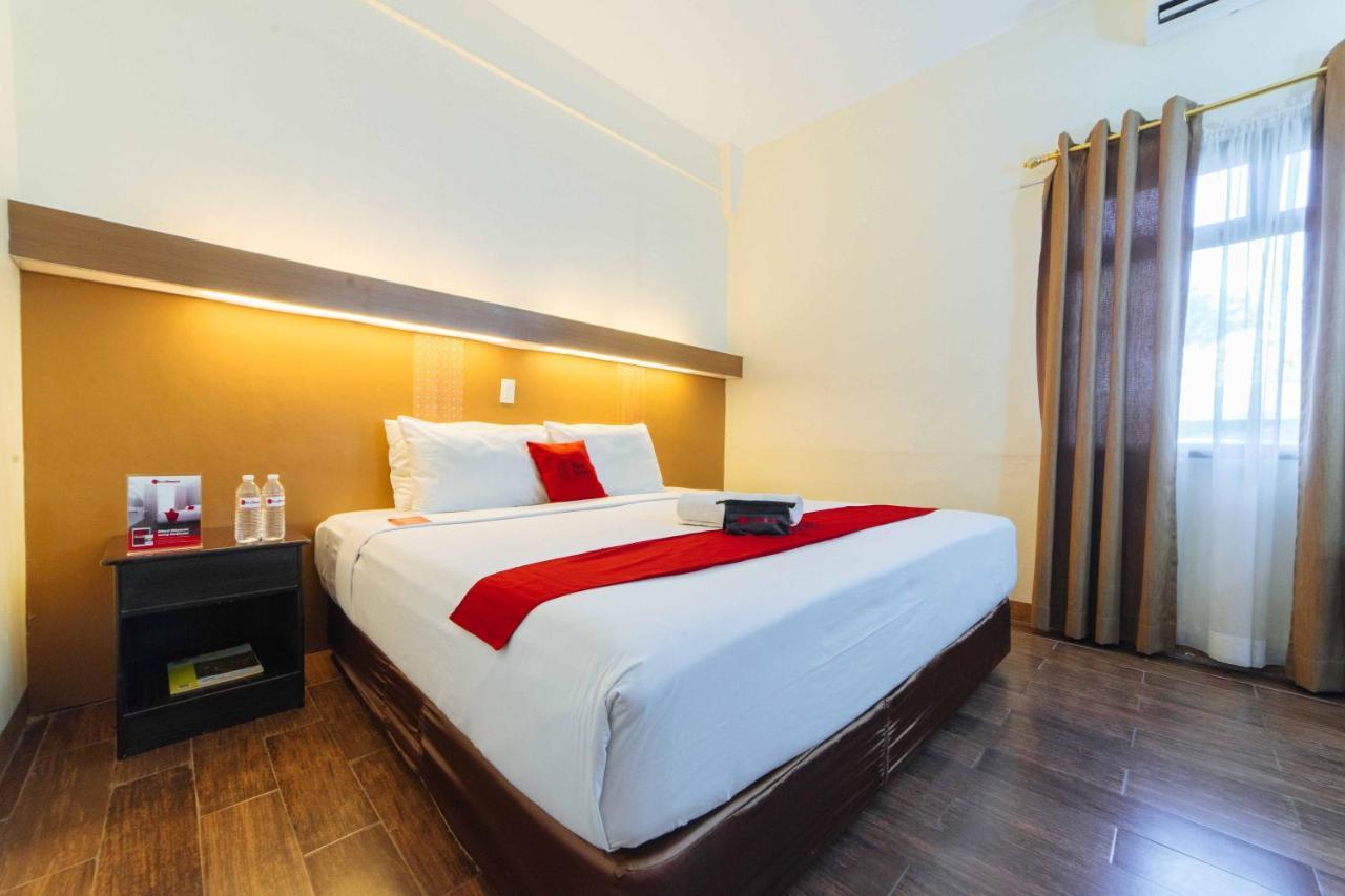 Hotel Reddoorz Premium @ The Ritz Garden Oases Davao City Exteriér fotografie