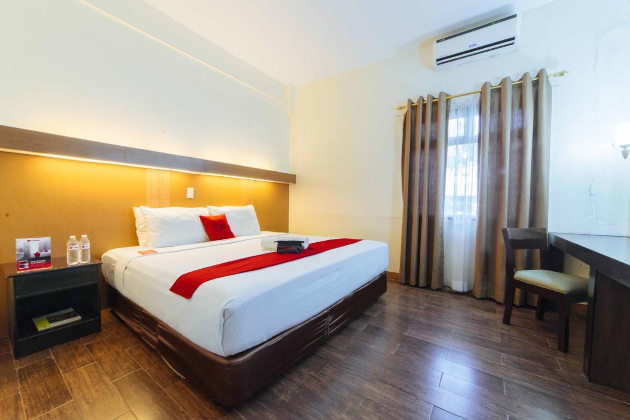 Hotel Reddoorz Premium @ The Ritz Garden Oases Davao City Exteriér fotografie